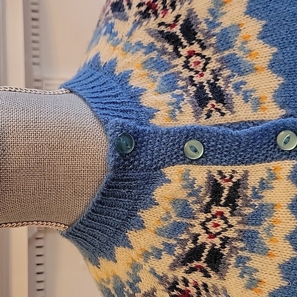 Vintage Shetland Fair Isle Cardigan Sweater - Picture 4 of 7
